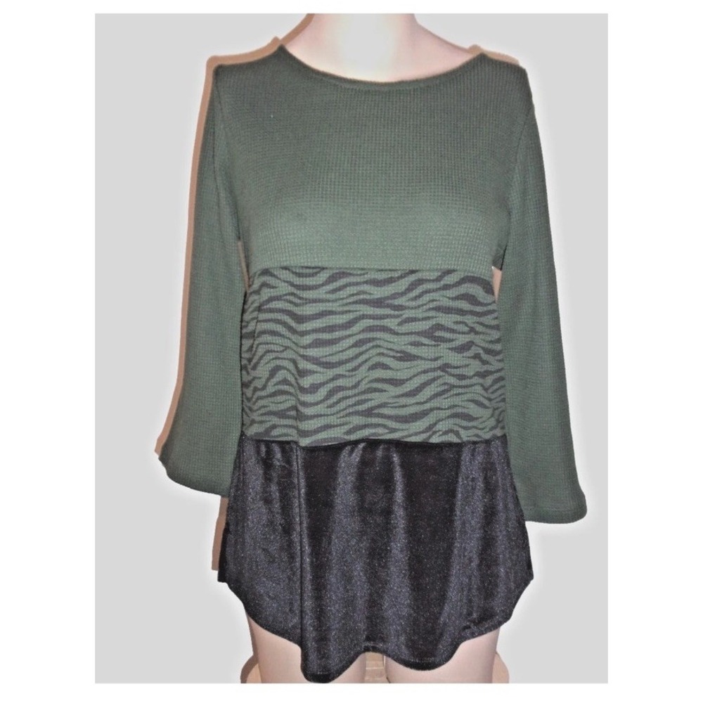 Belle Kim Gravel 3/4 Sleeve Triple Layer Color Block Pullover Top Small Velvet